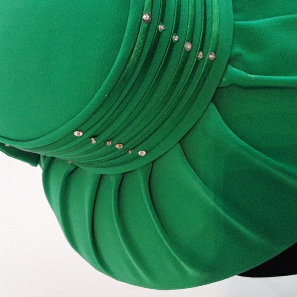 COPY - ANTHONY SICARI Kentucky Derby Facinator Hat in Green & attached Fabric F… - Picture 4 of 9